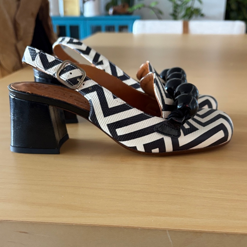 Chie Mihara Black & White Geometric Slingback Block Heels. New without tags